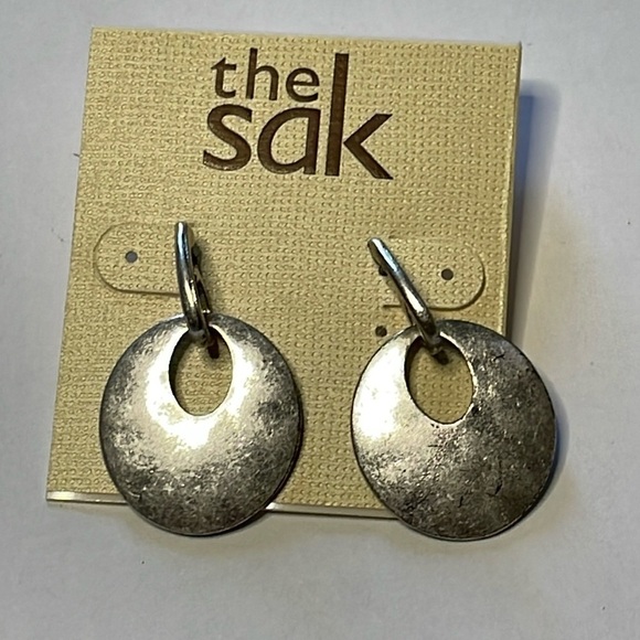 NWT The Sak Round Cut Out Dangle Drop Earrings Silver Tone - Picture 1 of 4
